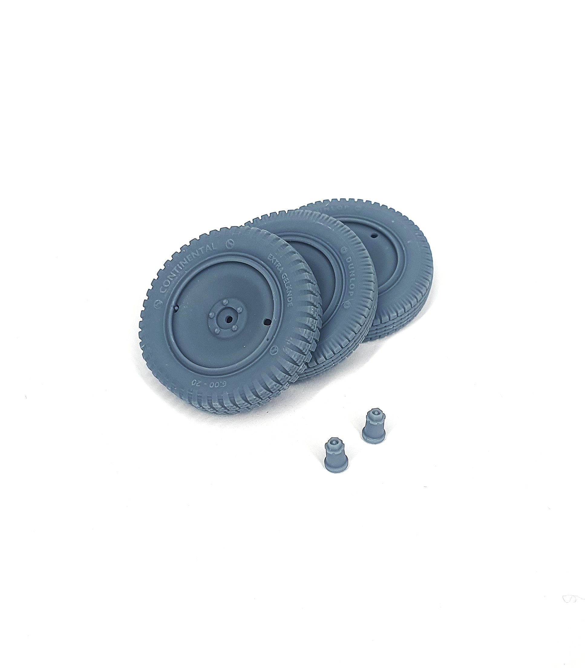 AFVs35-187 Sd.Kfz 250 'Greif' front wheels with spare (weighted)